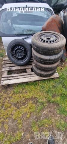 5 броя железни Джанти с гуми от Нисан Микра, снимка 5 - Гуми и джанти - 54220321