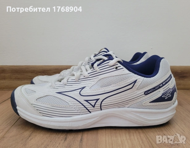 Мъжки маратонки Mizuno-39номер, снимка 2 - Маратонки - 54563474