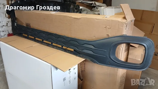 Централна решетка за предна броня за VW T-cross / Фолксваген Т-крос (2019-2023), снимка 2 - Части - 55448894