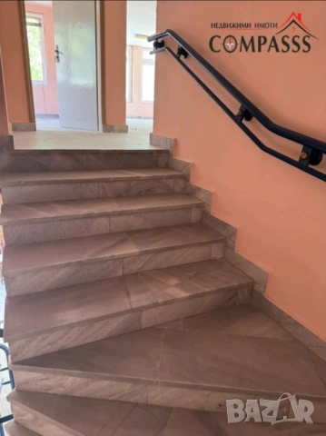 Бизнес сграда - Център, гр. Добрич – 266000евро!, снимка 11 - Други - 53983602