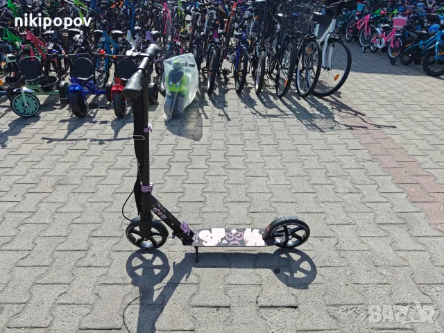 BYOX Детска тротинетка SPOOKY лилав, снимка 2 - Скутери и тротинетки - 55440358