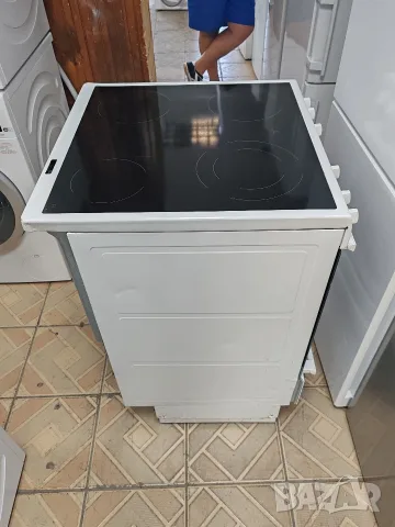 Свободно стояща печка с керамичен плот Electrolux с две години гаранция!, снимка 10 - Печки, фурни - 55685332