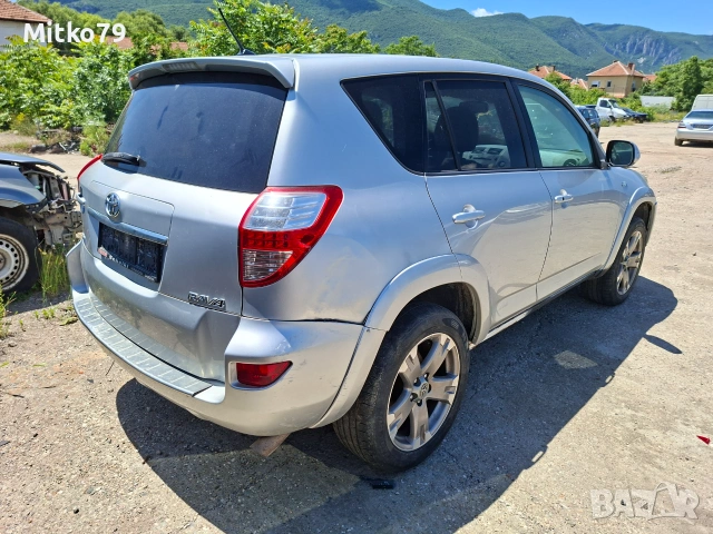 TOYOTA RAV4 2.2DCAT 4X4  автомат 150кс, снимка 5 - Автомобили и джипове - 54988625