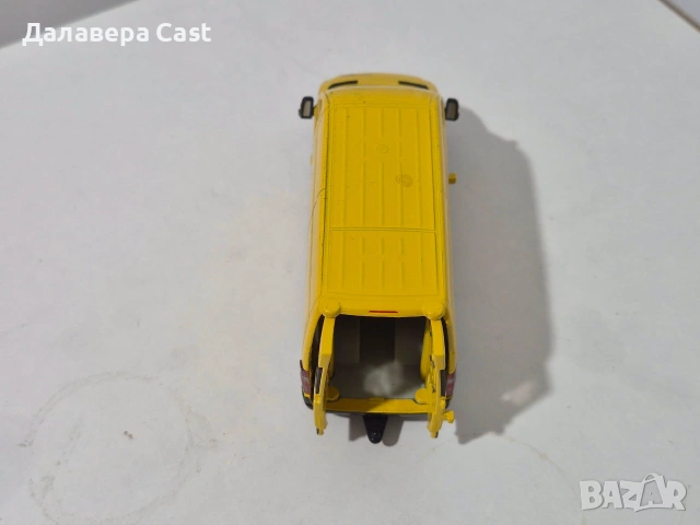 1/50 Mercedes Sprinter Siku, снимка 10 - Колекции - 55127461