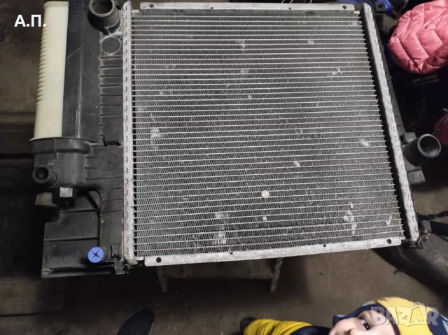 Радиатор за бмв е36