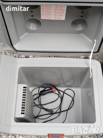 Хладилни чанти за автомобили на 12 V, снимка 8 - Хладилни чанти - 54268024