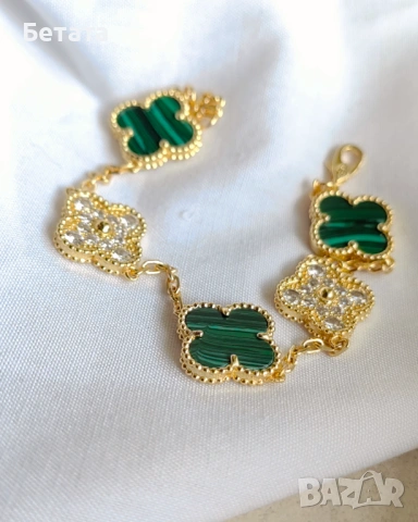 Дамска гривна Van Cleef & Arpels VCA Vintage Alhambra, снимка 2 - Гривни - 45312615