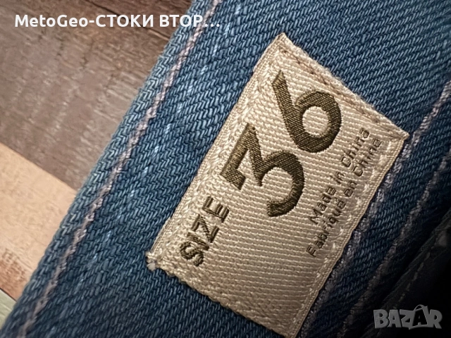 Мъжки дънки Timberland – Оригинални, Класически деним, Размер 36, снимка 3 - Дънки - 54426617