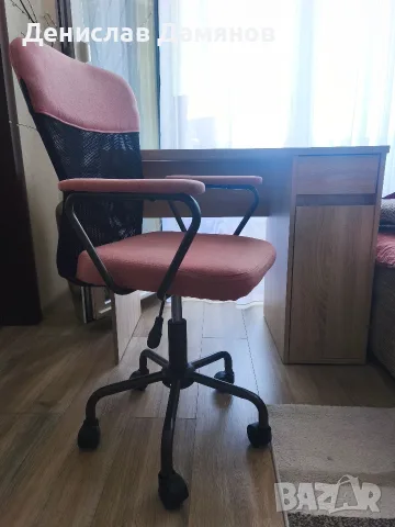Детско бюро плюс детски стол