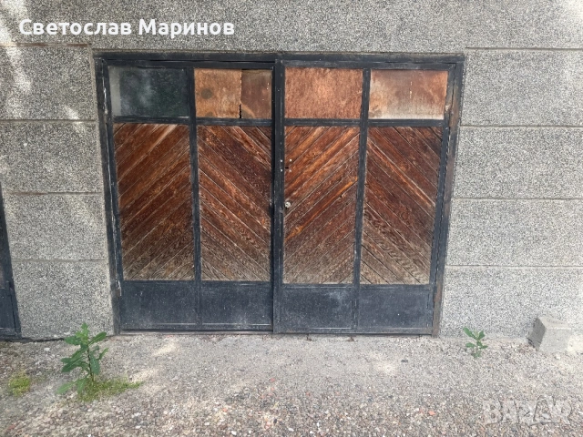 Гаражна врата 