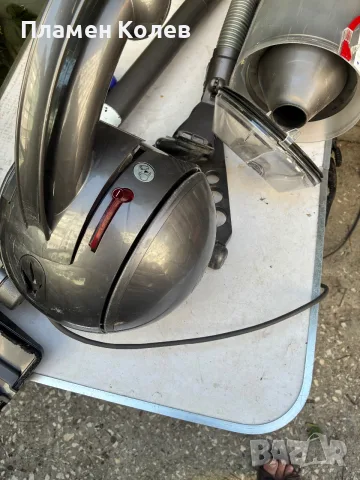 Dyson прахосмукачка, снимка 12 - Прахосмукачки - 55501024