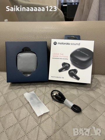 Слушалки Motorola buds 135, снимка 2 - Bluetooth слушалки - 55406426