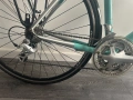 Велосипед Bianchi Via delle BATTAGLIE – Оригинален, Хибрид, Shimano Sora, снимка 11