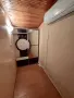 Продава се напълно обзаведена самостоятелна къща с двор в района на Зеленчукова борса, гр. Варна, снимка 8