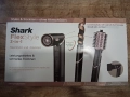 Маша Shark FlexStyle 3-в-1 Air Styler и сешоар HD424EU, снимка 1