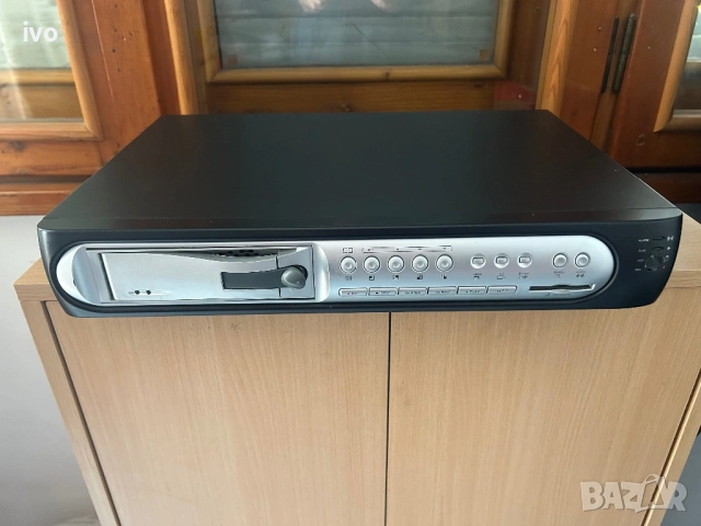 Продавам DVR 4 канален