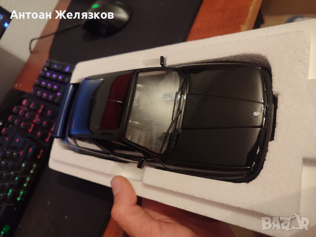 Bmw m3 Minichamps 1:18, снимка 4 - Колекции - 54558923