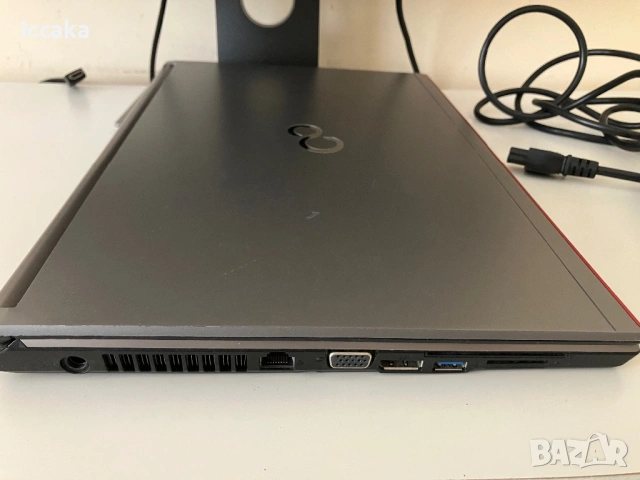 Fujitsu Lifebook E754 - За Ремонт, снимка 3 - Лаптопи за дома - 54572031