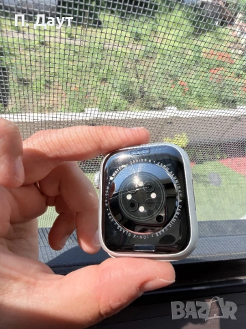 Apple Watch S8, снимка 5 - Смарт часовници - 54665800