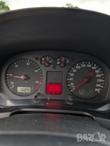 VW Golf 4 1.9 TDI 2002 101hp, снимка 18 - Автомобили и джипове - 55130011
