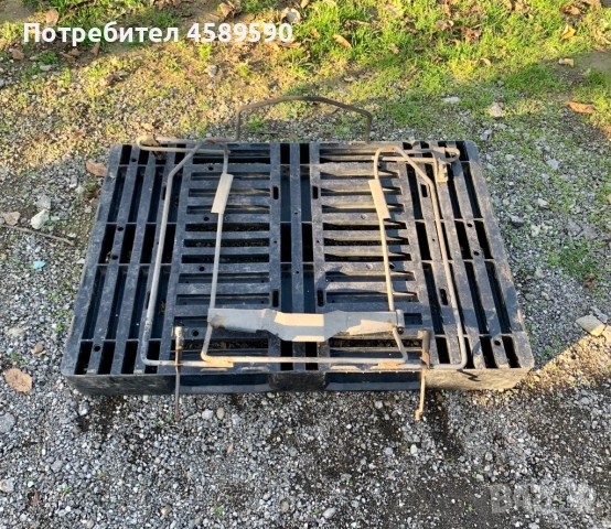 Стойка за Резервна гума за Mercedes Sprinter,Vw Crafter(2006-2024)