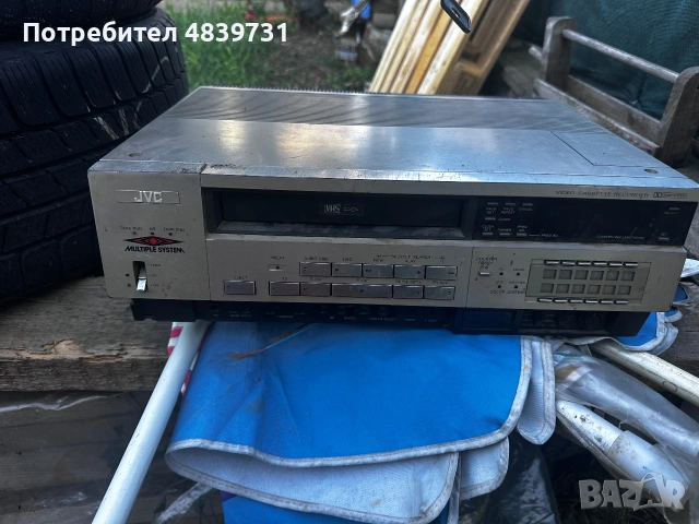     Ретро JVC HR-7600MS VHS видеорекордер – оригинал Made in Japan, снимка 3 - Друга електроника - 55082935