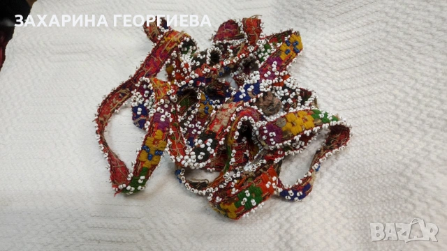 Колан с маниста за носия