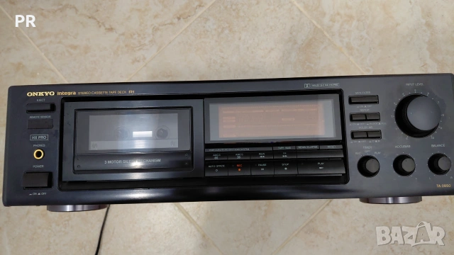 Продавам дек Onkyo TA-2850