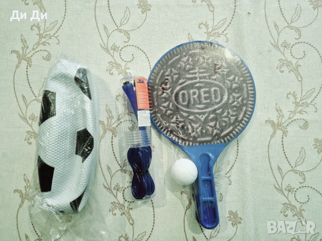 Детски хилки за тенис на маса, топка и въже за скачане