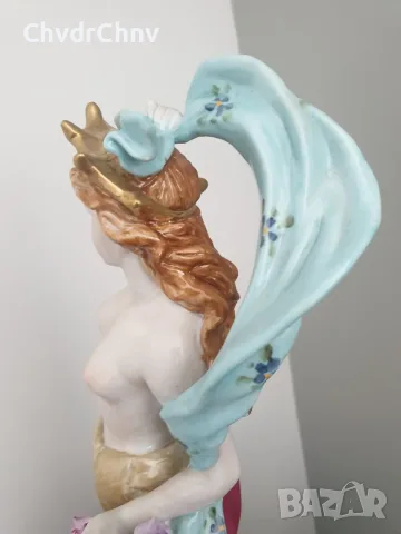 Meissen фигура 36см-1,4кг/еротика/Майсен порцеланова статуетка на момиче с цветя и шал, снимка 7 - Статуетки - 55606453
