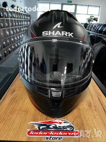 Мото каска SHARK D-SKWAL 3 2,S 55-56см.очила,добро състояние 273.62 лв. / 139.90 €, снимка 4 - Аксесоари и консумативи - 55501292