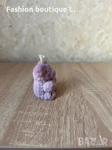 2.5 евро нова уникална свещ мече направена от миниатюрни рози в лилав цвят 💜, снимка 5 - Други стоки за дома - 55417667