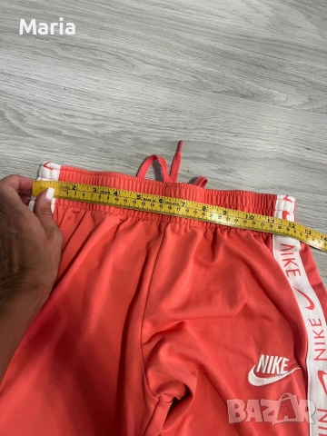 Детско долнище Nike XL (158–166 см), снимка 5 - Детски анцузи и суичери - 55149459