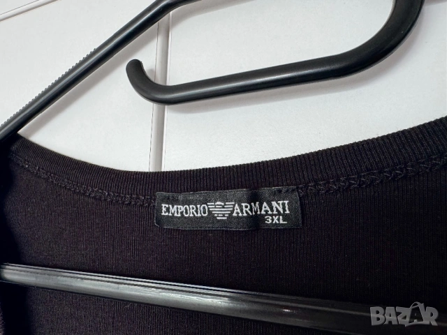 Потник Armani, снимка 2 - Корсети, бюстиета, топове - 54694450