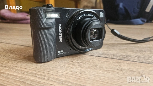 Дигитален фотоапарат Medion 16mp, снимка 4 - Фотоапарати - 54180362