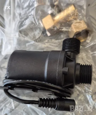 Нова безчеткова водна помпа 12V DC (19W, 800L/h) + фитинги и скоби, снимка 3 - Друга електроника - 55333015