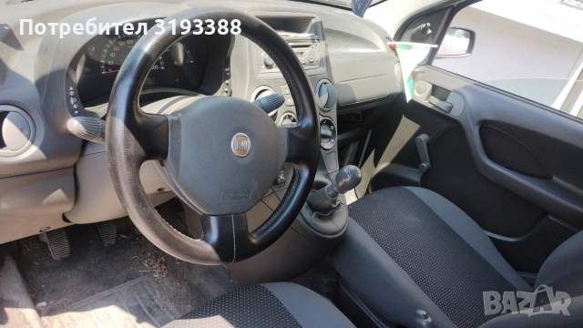 Продавам Фиат панда товарна, снимка 6 - Автомобили и джипове - 54922322
