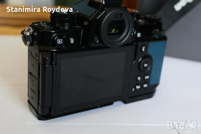 Фотоапарат Nikon Zf (Indigo Blue) в гаранция, снимка 3 - Фотоапарати - 55411830
