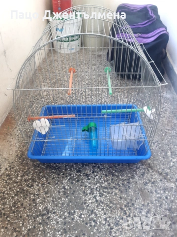Кафез за птици продавам 
