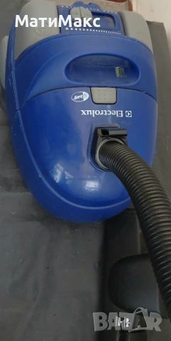 Прахосмукачка ELECTROLUX 1800W, снимка 4 - Прахосмукачки - 54352484