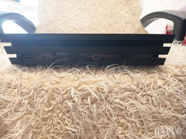PS4 PRO 1 TB CUH-7216b с 4 игри !, снимка 4 - PlayStation конзоли - 55233625