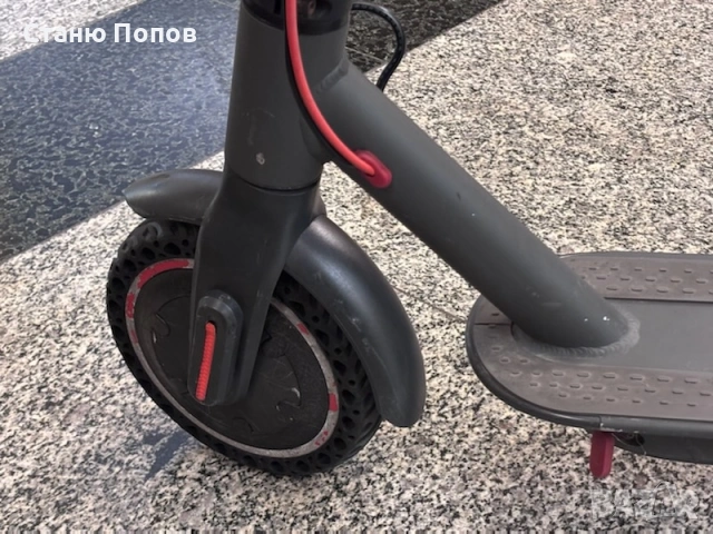 продавам електрическа тротинетка, снимка 2 - Скейтборд, ховърборд, уейвборд - 54304937