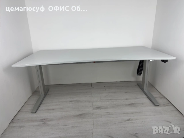Бюро електрическо рагулиране за дома и офиса обзавеждане