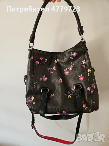 Дамска чанта Desigual с флорален дизайн, снимка 4 - Чанти - 54296479