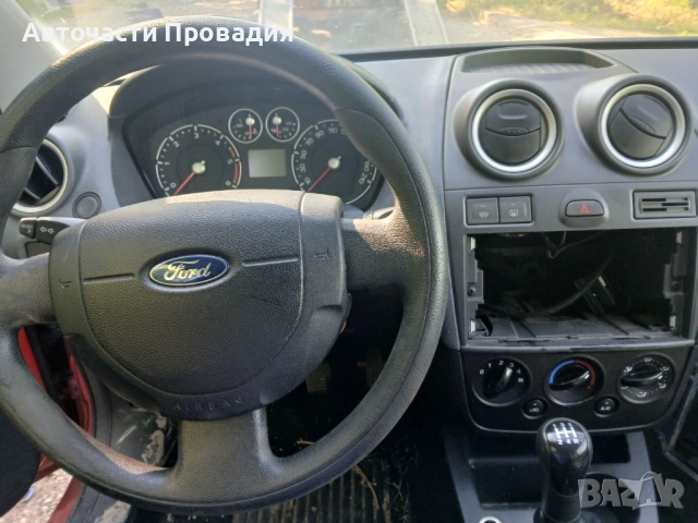 Ford Fiesta 1.6 tdci, 2007 г. на части, снимка 7 - Автомобили и джипове - 54765378