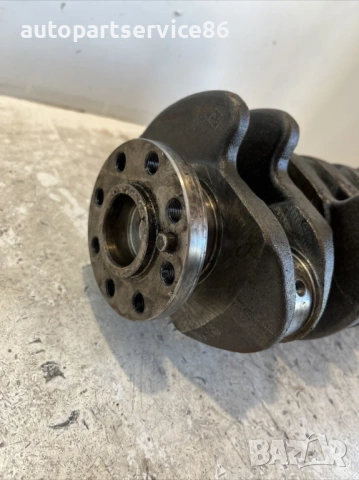 Колянен вал CDI 64000 Om640 за Mercedes A180, W169 (2008) , снимка 2 - Части - 54043569