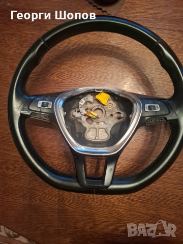 Продавам волан за фолксваген 100ев. Аербег за фолксваген  150ев. Ако вземеш двете 200ев.