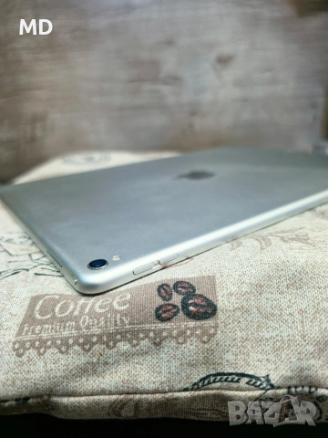 iPad Pro 12.9 inch 2nd Gen 64Gb Silver + Нов Тъч скрийн, снимка 8 - Таблети - 54102464