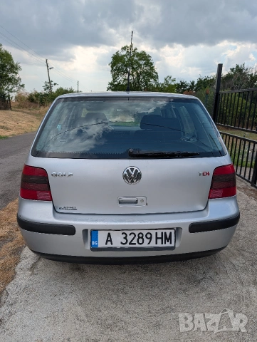 VW Golf 4 1.9 TDI 2002 101hp, снимка 3 - Автомобили и джипове - 55130011