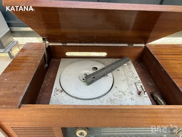 радио Мелодия 2 радиограмофон Акорд 102, снимка 2 - Грамофони - 55417179